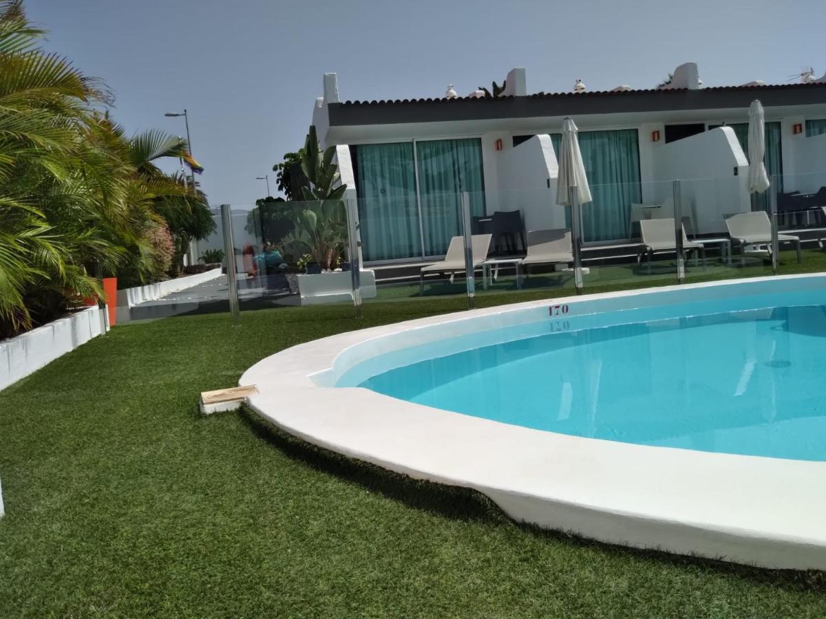 Starboys Gay Resort - Gay Men Only Μασπαλόμας Εξωτερικό φωτογραφία