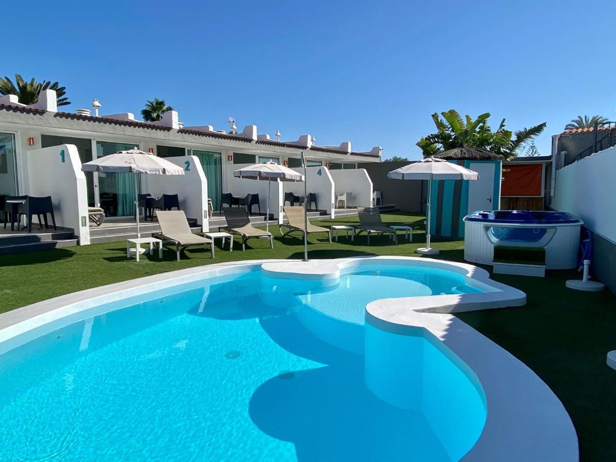 Starboys Gay Resort - Gay Men Only Μασπαλόμας Εξωτερικό φωτογραφία
